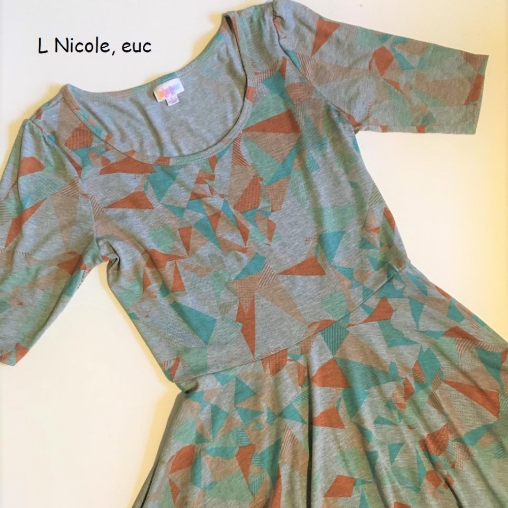 L Lularoe Nicole dress, grey with shapes